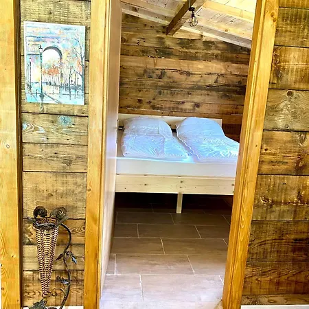 Rustic Heaven Ostrozac Apartment Jablanica