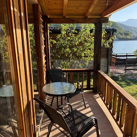 Rustic Heaven Ostrozac Apartman