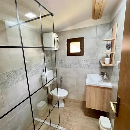 Apartment Rustic Heaven Ostrozac