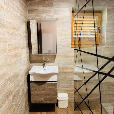 Appartement Rustic Heaven Ostrozac